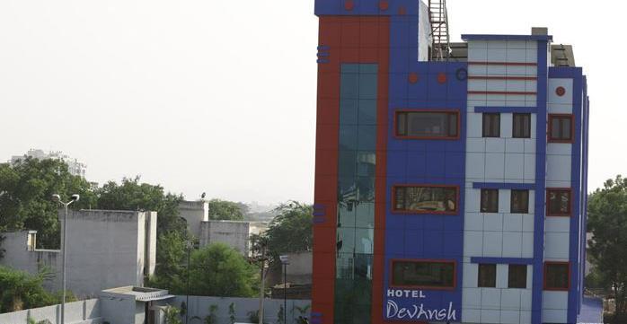 Oyo 1681 Hotel Devansh 우다이푸르 외부 사진