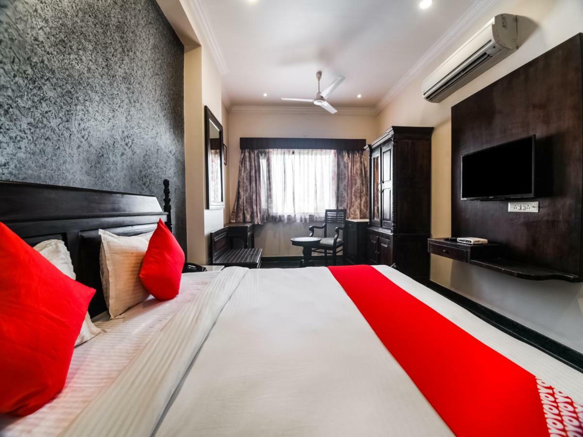 Oyo 1681 Hotel Devansh 우다이푸르 외부 사진
