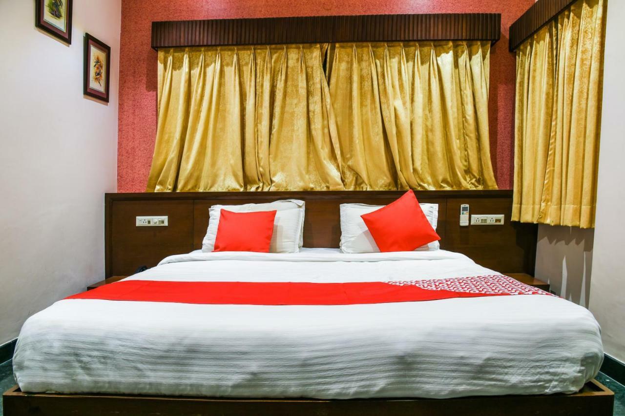 Oyo 1681 Hotel Devansh 우다이푸르 외부 사진